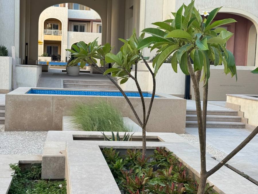 G03 Bay village/ Sahl Hasheesh studio-side view — photo 11