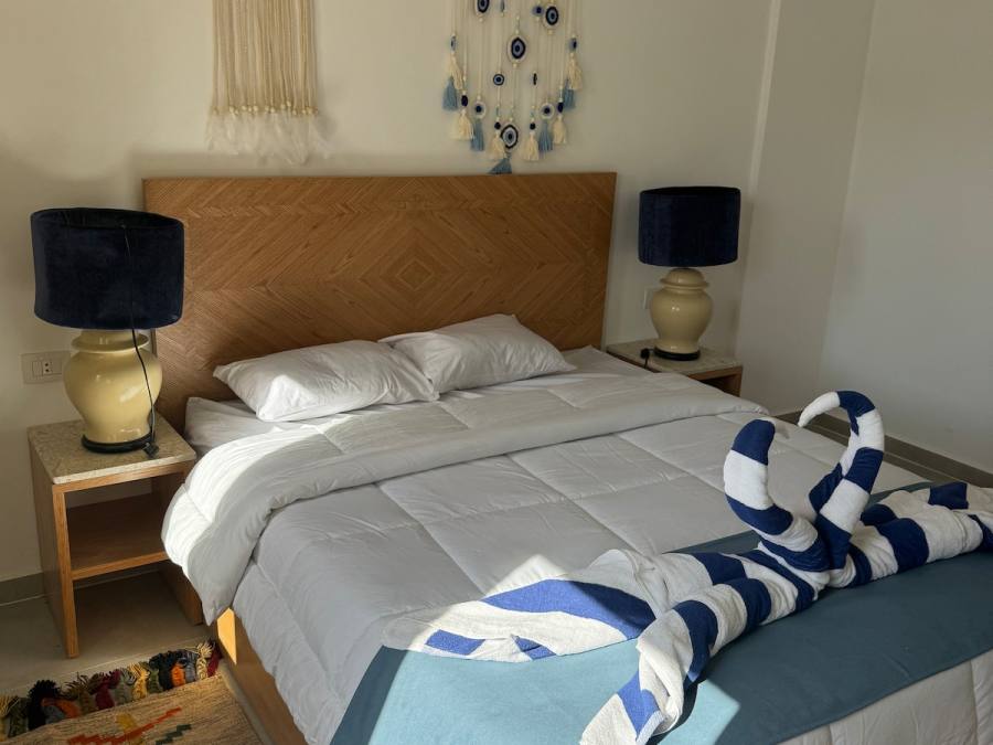 G-01 Elegant 1BR| Pool access & balcony — photo 2